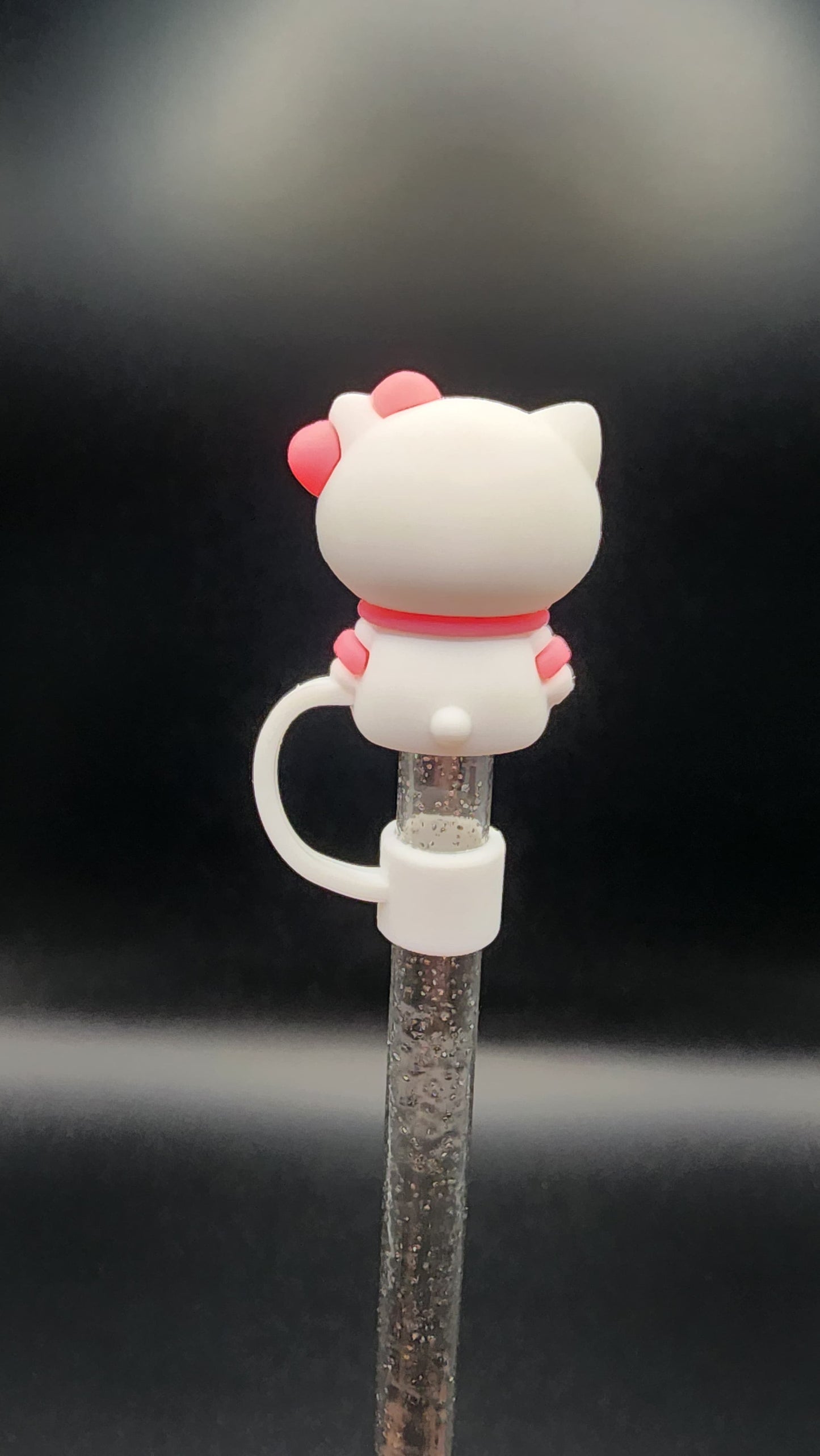 🐱 Hello Kitty 3D Straw Topper – 10mm Stanley Cup Compatible