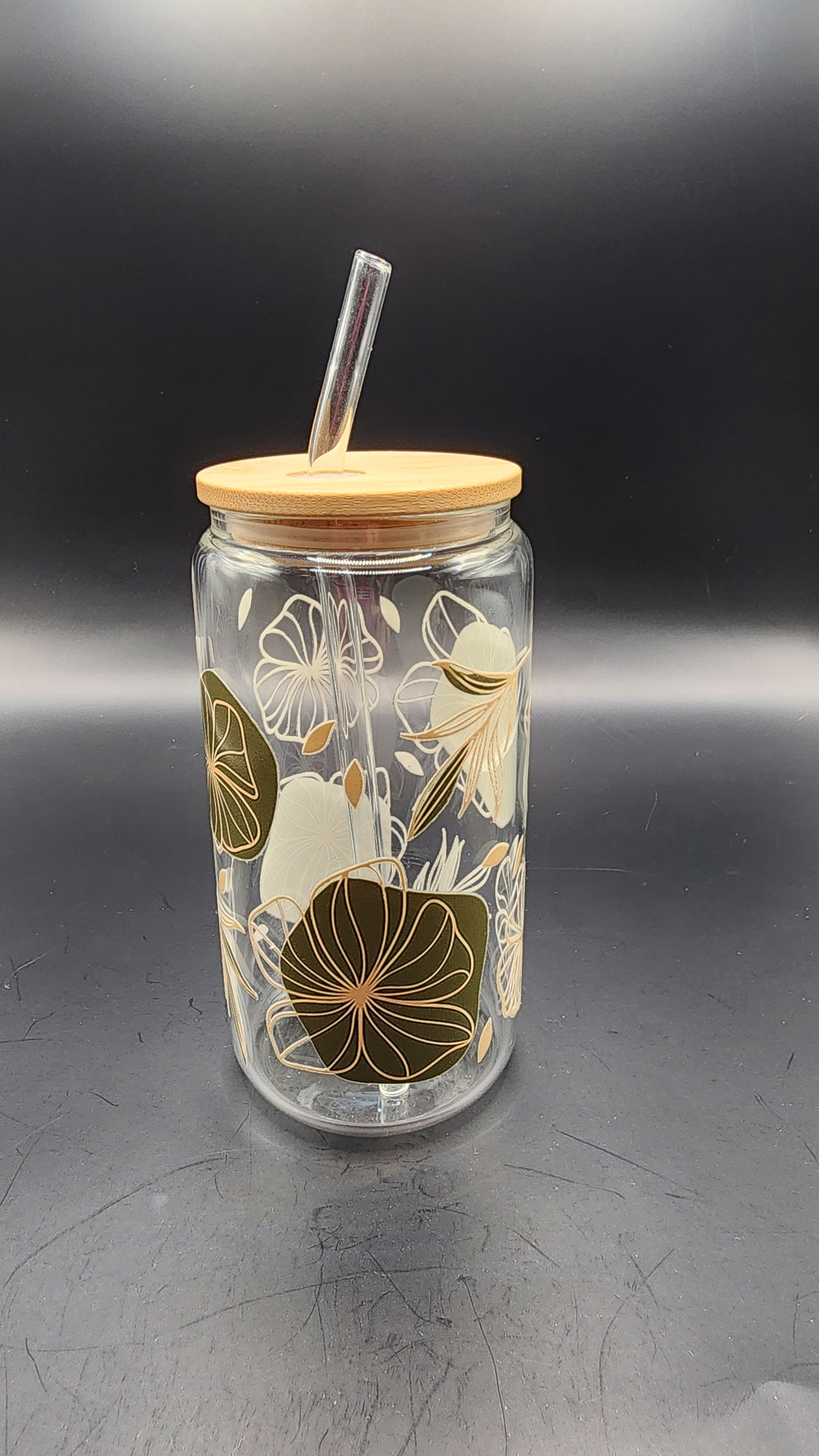 Monstera plant – 16oz Glass Cup with Glass Straw & Bamboo Lid (Copy)