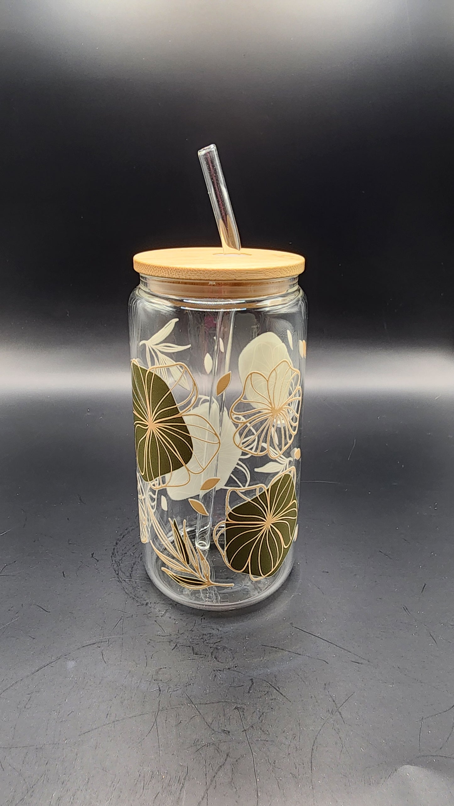 Monstera plant – 16oz Glass Cup with Glass Straw & Bamboo Lid (Copy)